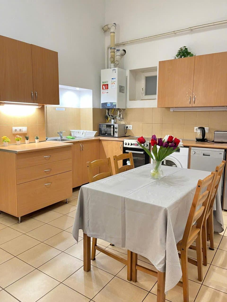 Kerepesi Apartment *